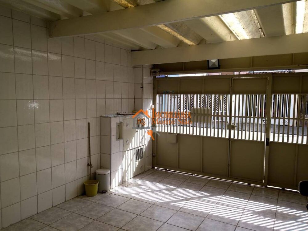 Sobrado, 3 quartos, 176 m² - Foto 2