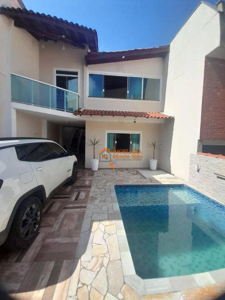 Sobrado, 3 quartos, 180 m² - Foto 1