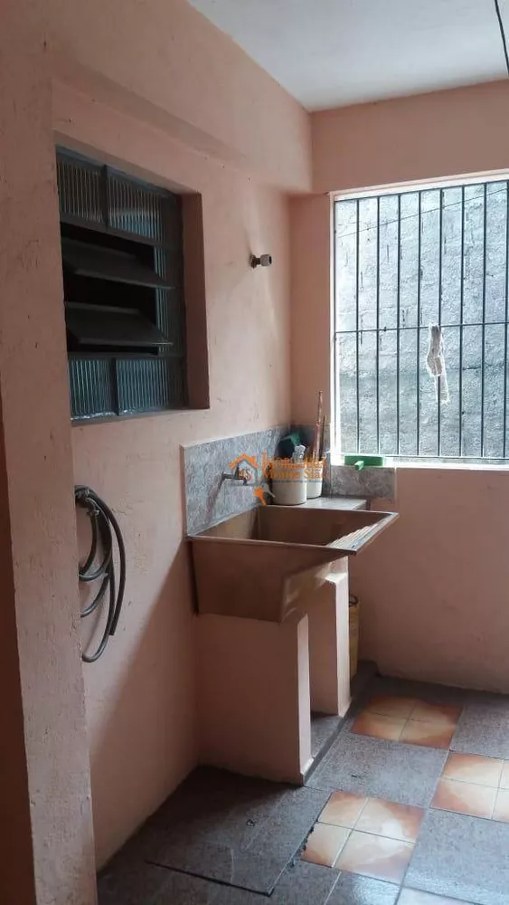 Casa à venda com 3 quartos, 200m² - Foto 4