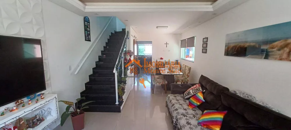 Sobrado à venda com 2 quartos, 180m² - Foto 1