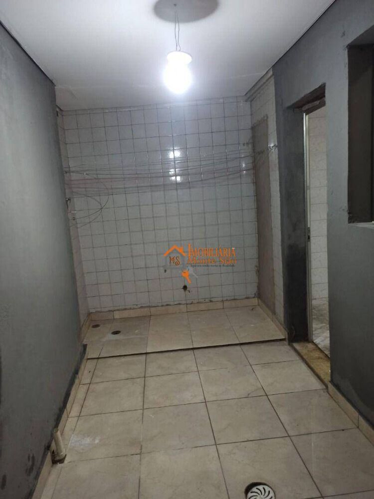 Sobrado à venda com 3 quartos, 300m² - Foto 17
