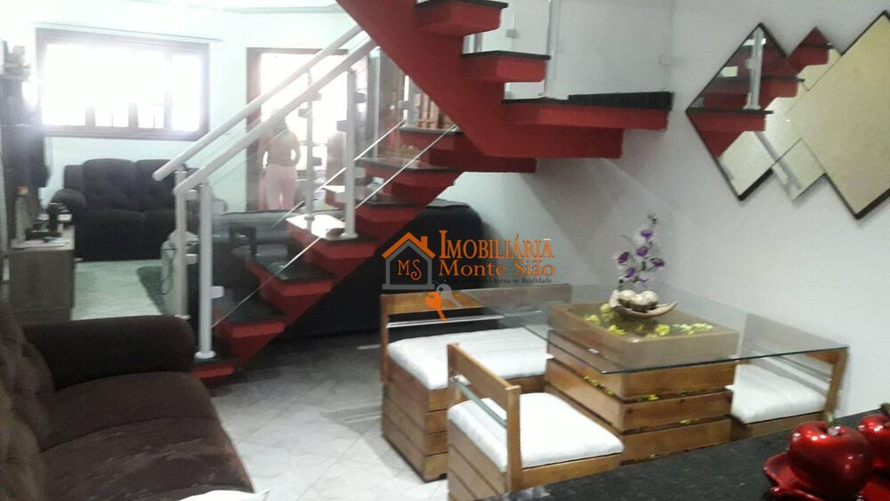 Sobrado à venda com 3 quartos, 125m² - Foto 1