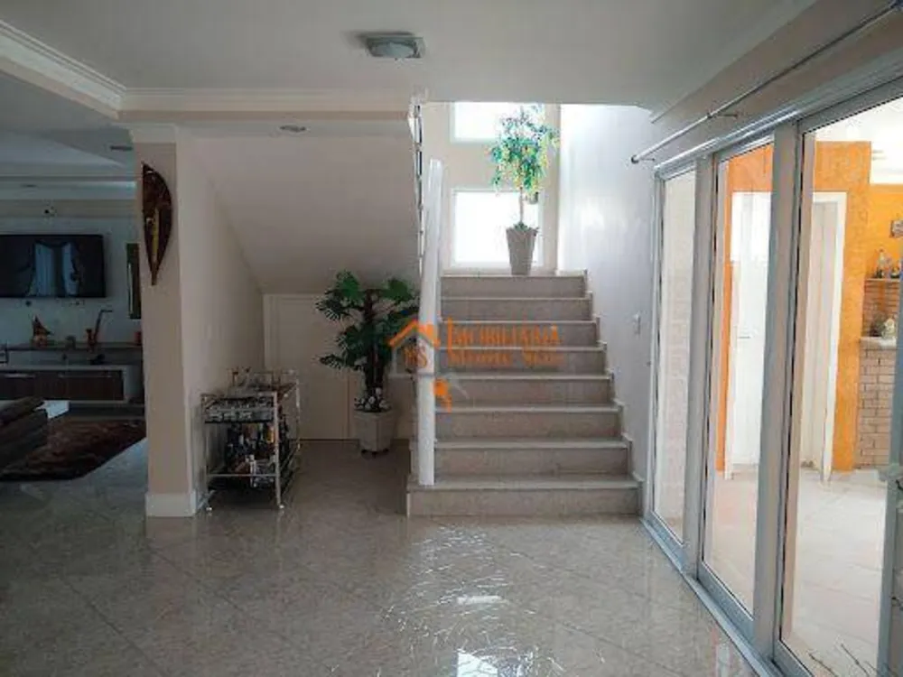 Sobrado, 4 quartos, 650 m² - Foto 2