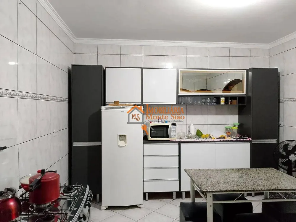 Sobrado, 3 quartos, 250 m² - Foto 1