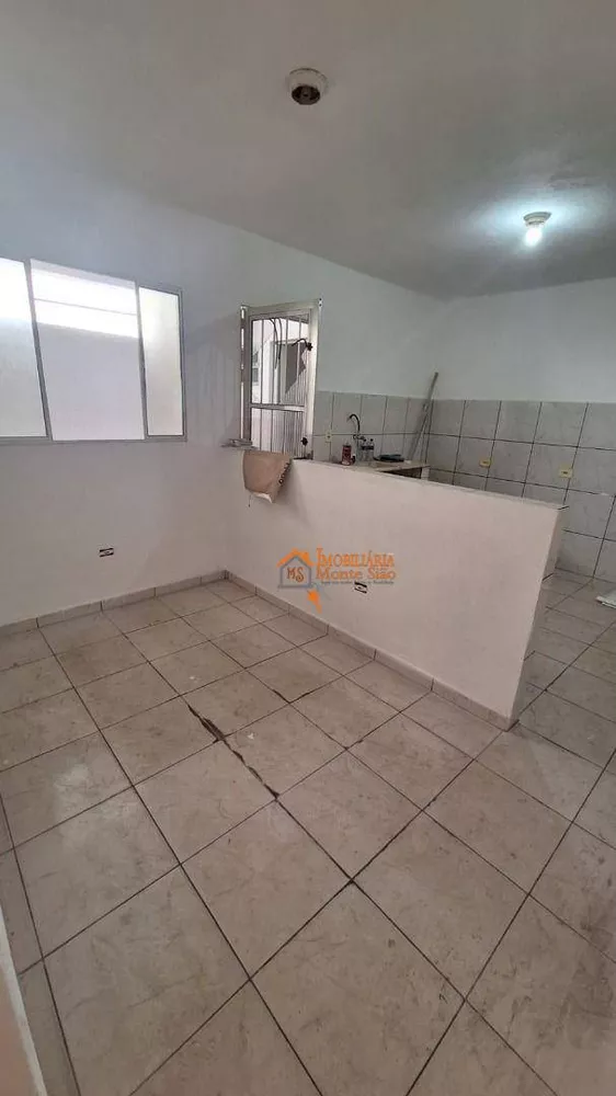 Sobrado, 8 quartos, 125 m² - Foto 1