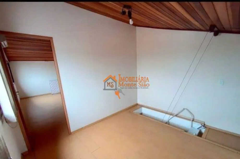 Sobrado, 3 quartos, 284 m² - Foto 1