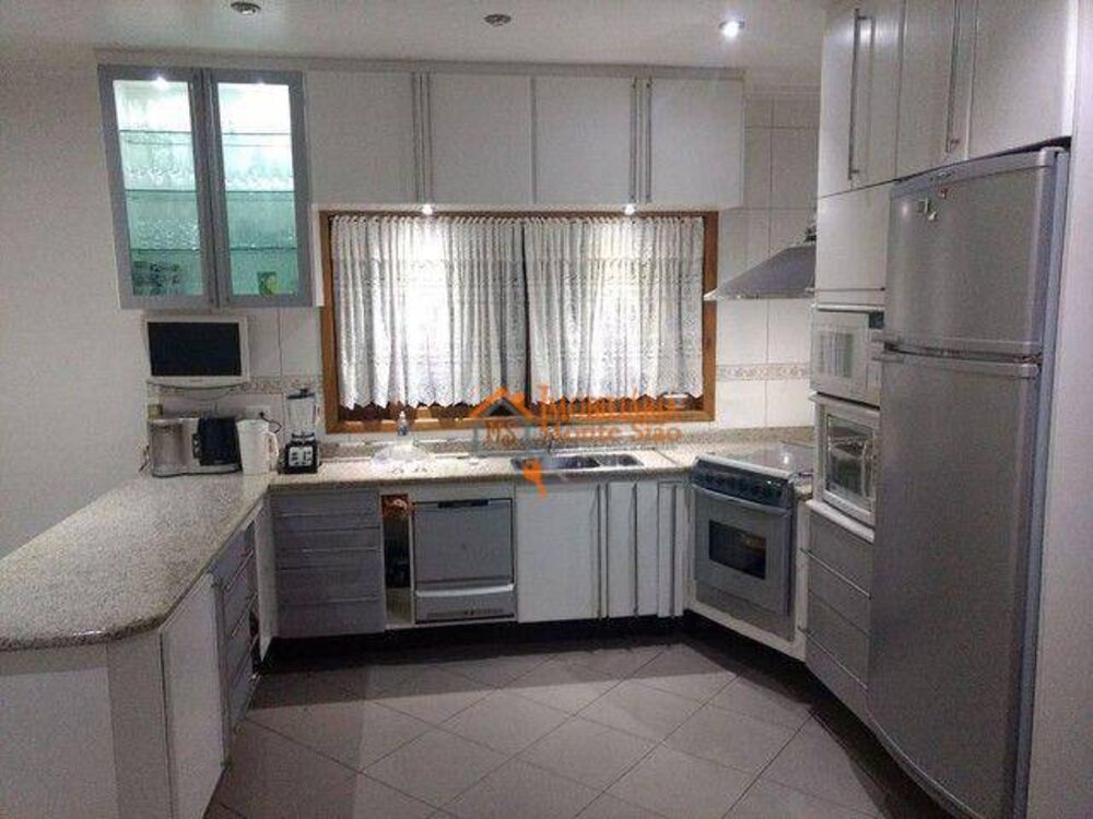 Sobrado, 3 quartos, 319 m² - Foto 11