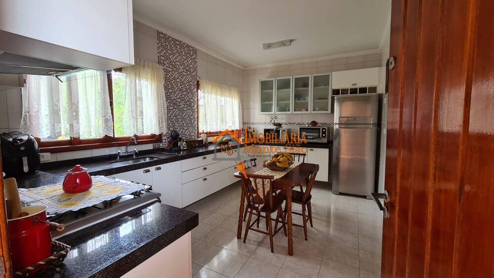 Sobrado, 4 quartos, 200 m² - Foto 4