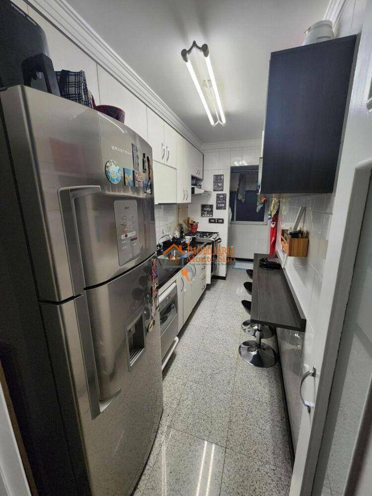 Apartamento à venda com 2 quartos, 62m² - Foto 3