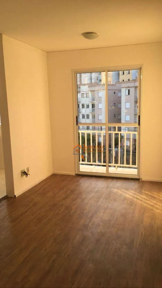 Apartamento à venda com 2 quartos, 43m² - Foto 1