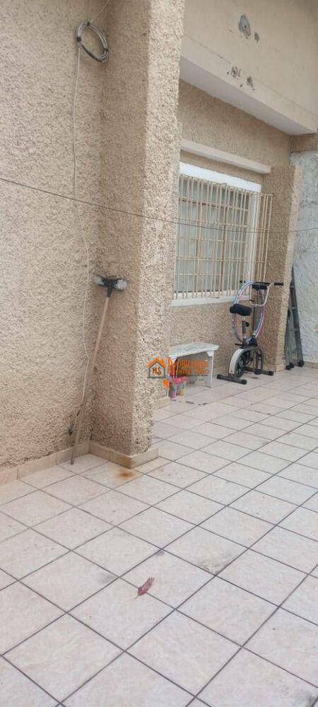 Sobrado à venda com 4 quartos, 150M2 - Foto 4