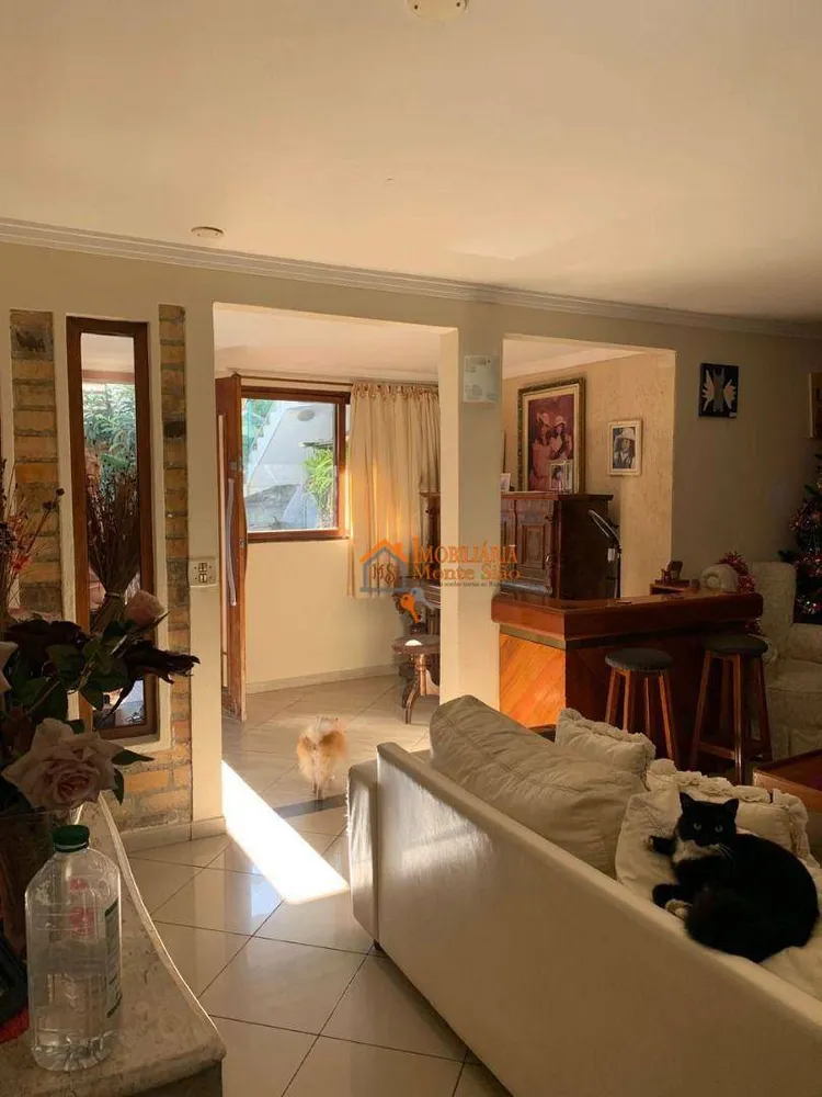 Casa, 4 quartos, 216 m² - Foto 3