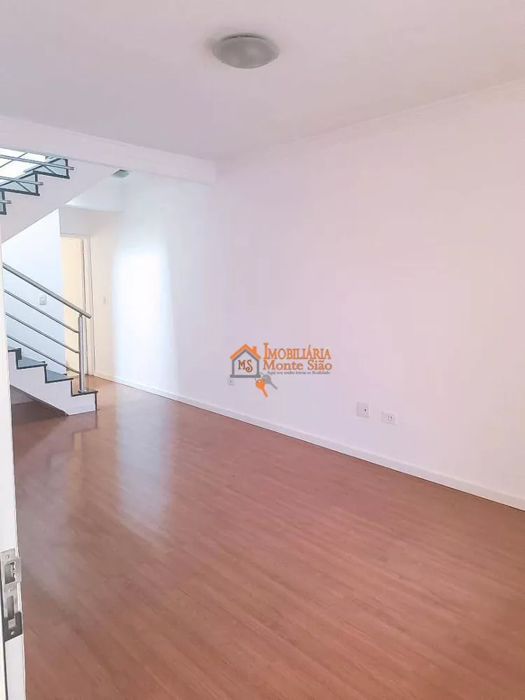 Sobrado à venda com 3 quartos, 110m² - Foto 2