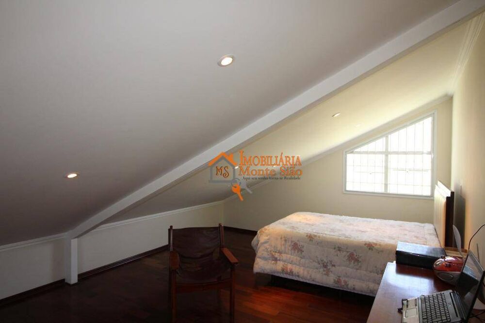 Sobrado, 3 quartos, 235 m² - Foto 6