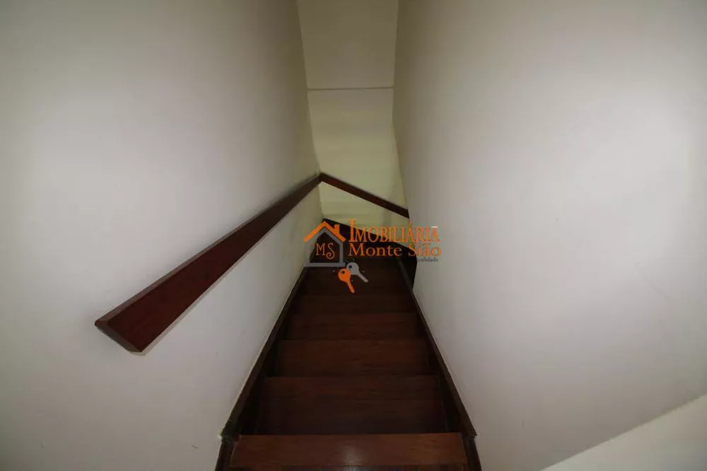 Sobrado, 3 quartos, 235 m² - Foto 2