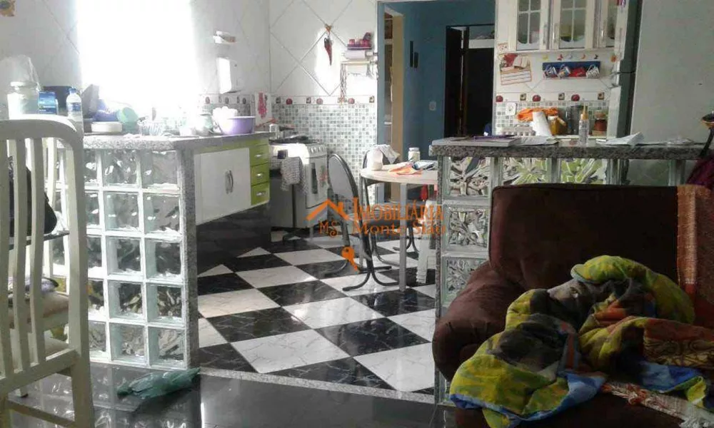 Sobrado, 6 quartos, 216 m² - Foto 2