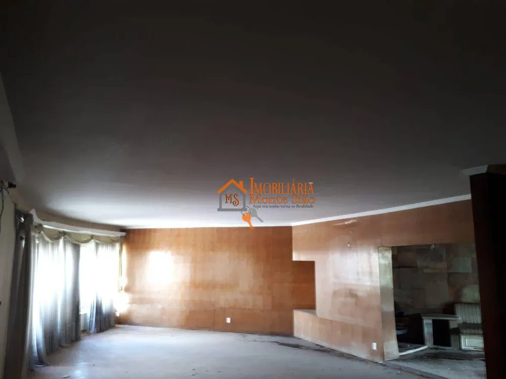 Casa, 6 quartos, 600 m² - Foto 1
