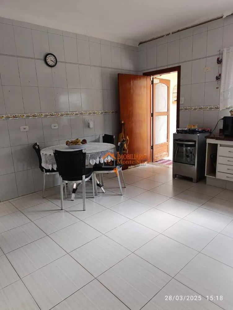 Casa, 5 quartos, 240 m² - Foto 2