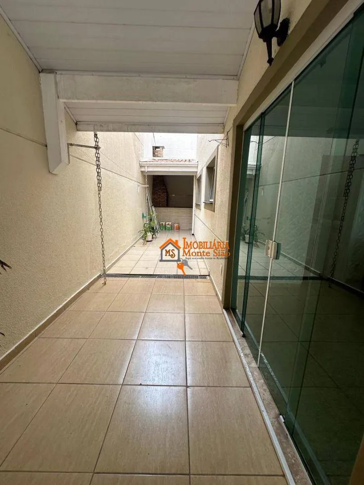 Casa, 3 quartos, 210 m² - Foto 2