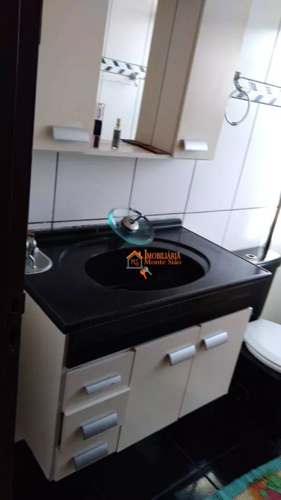 Apartamento à venda com 2 quartos, 74m² - Foto 4