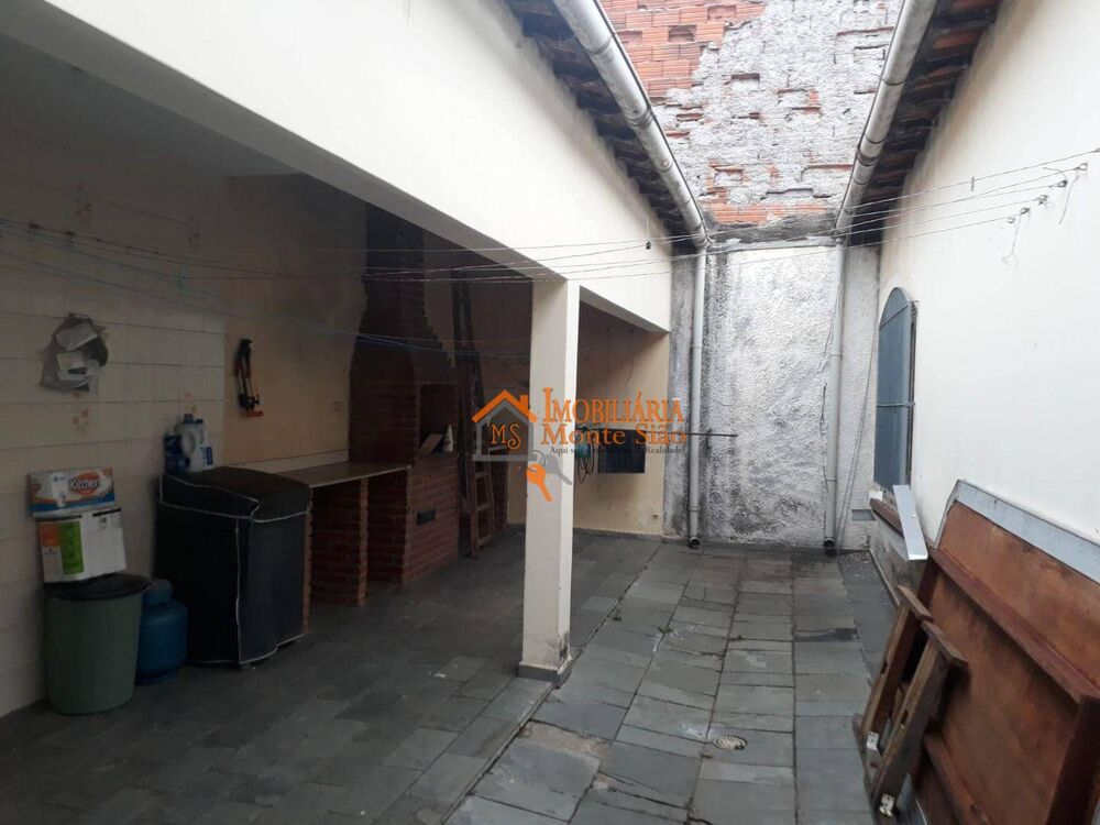 Casa, 3 quartos, 200 m² - Foto 13