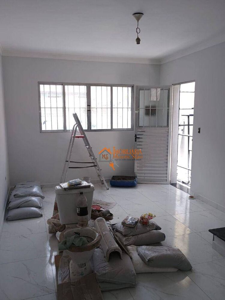 Sobrado à venda com 3 quartos, 131m² - Foto 2