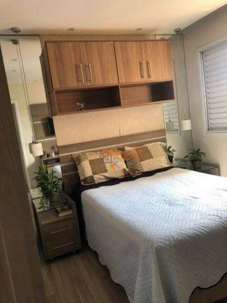 Apartamento à venda com 2 quartos, 76m² - Foto 2