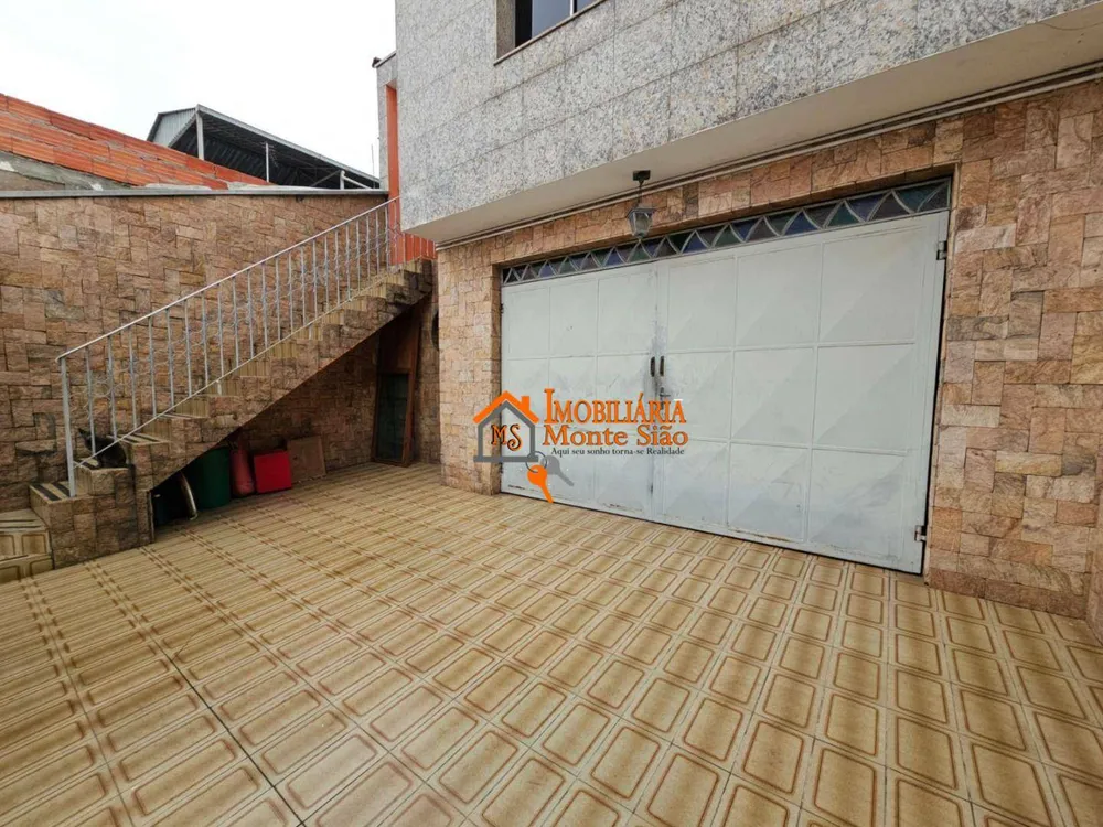 Sobrado, 4 quartos, 190 m² - Foto 1