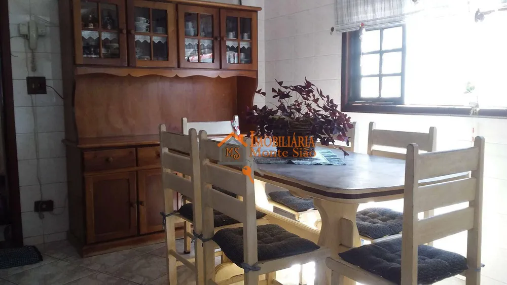 Sobrado, 3 quartos, 246 m² - Foto 5