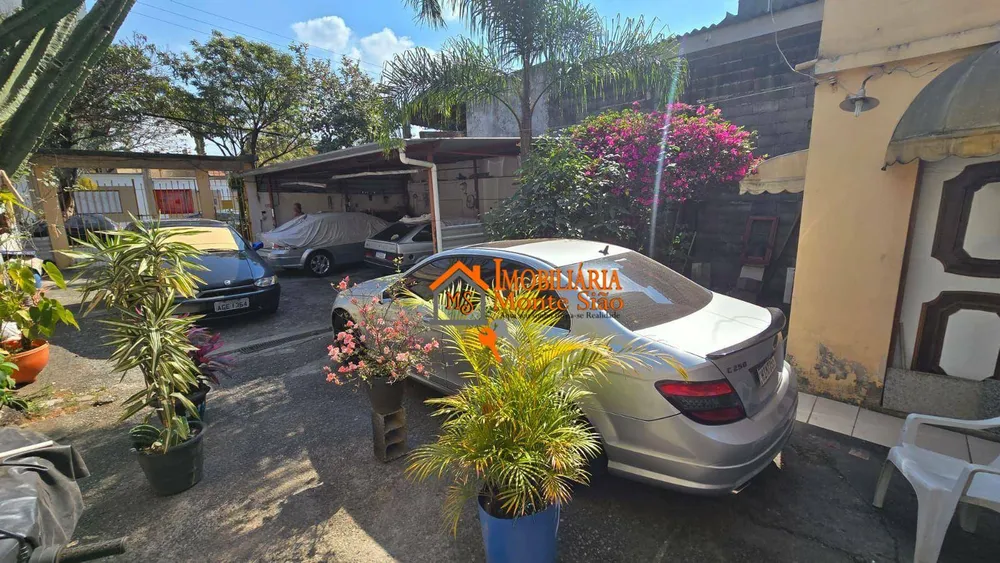 Sobrado, 5 quartos, 250 m² - Foto 1