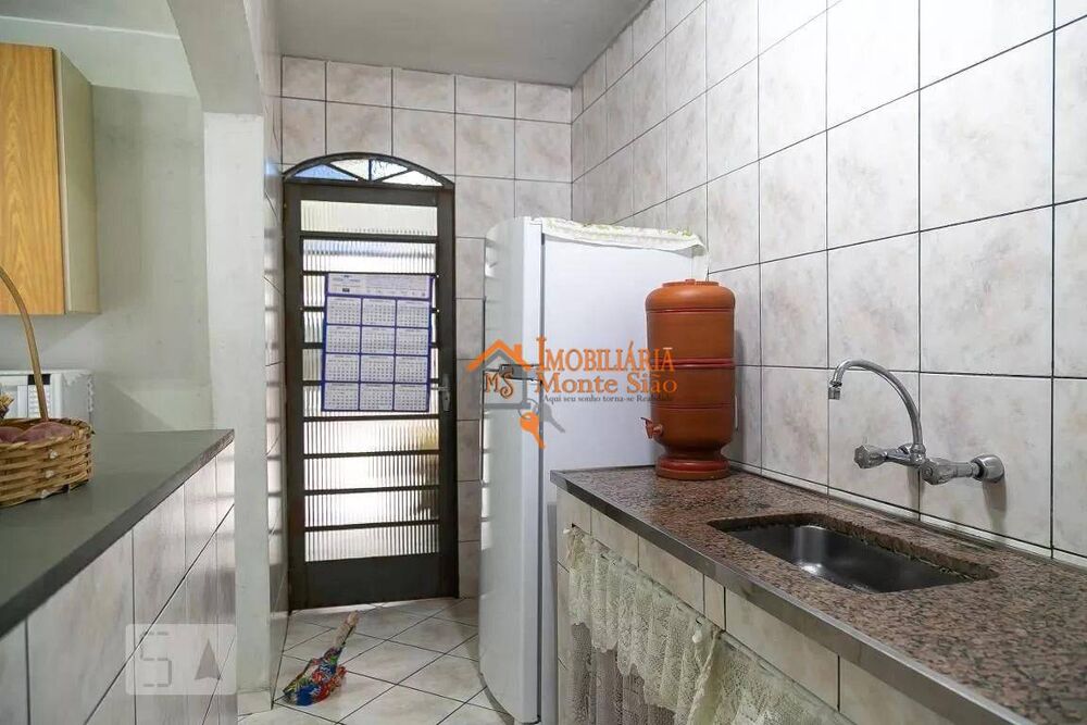 Sobrado à venda com 4 quartos, 250m² - Foto 5