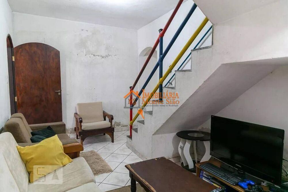 Sobrado à venda com 4 quartos, 250m² - Foto 2