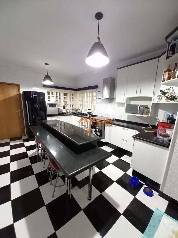 Sobrado, 3 quartos, 200 m² - Foto 16