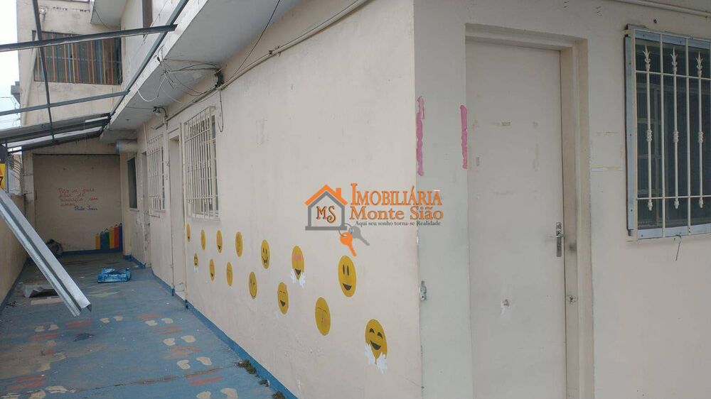 Sobrado à venda com 11 quartos, 400m² - Foto 1