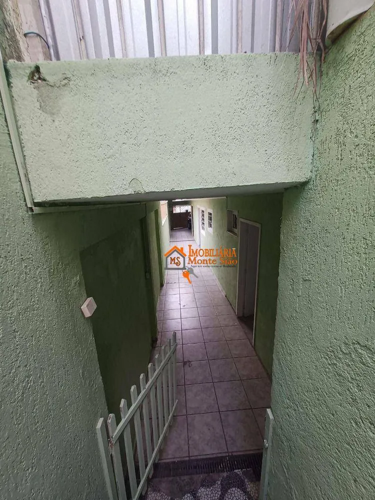 Sobrado, 6 quartos, 244 m² - Foto 2
