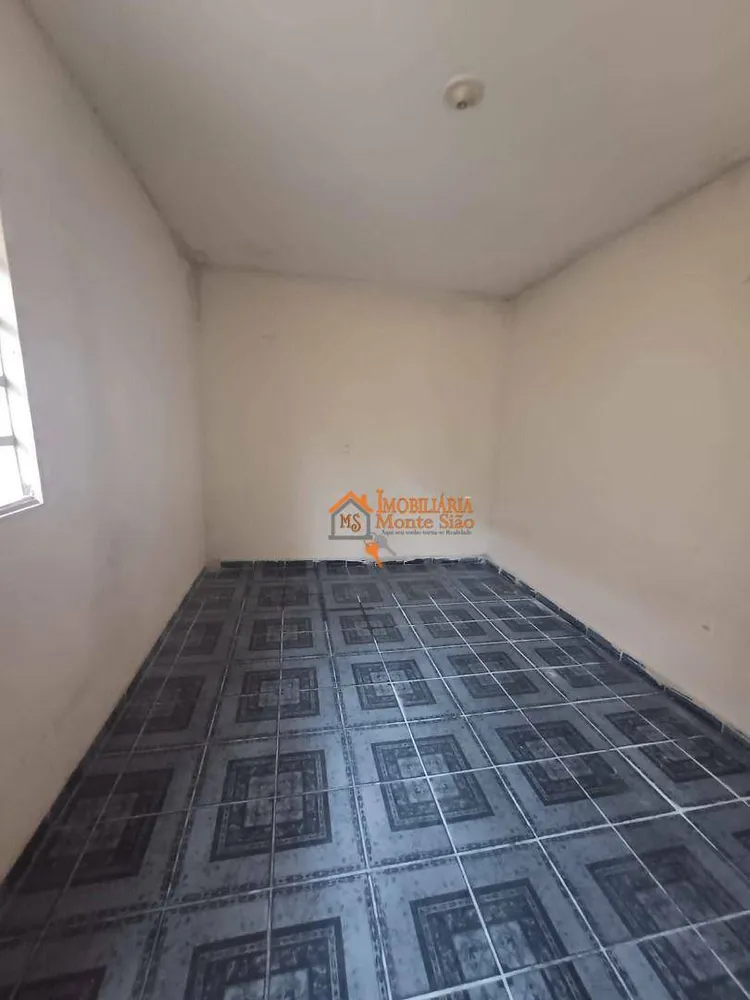 Casa, 6 quartos, 150 m² - Foto 1