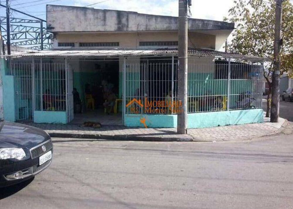 Casa, 3 quartos, 250 m² - Foto 4