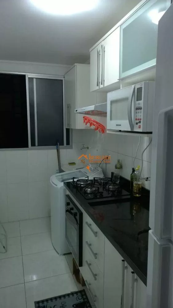 Apartamento à venda com 2 quartos, 44m² - Foto 3