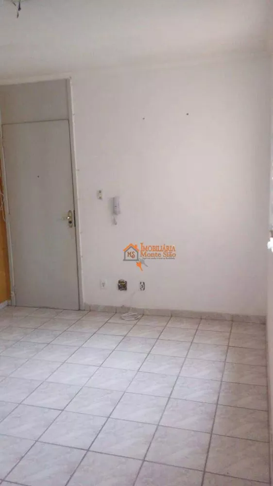 Apartamento à venda com 2 quartos, 44m² - Foto 3