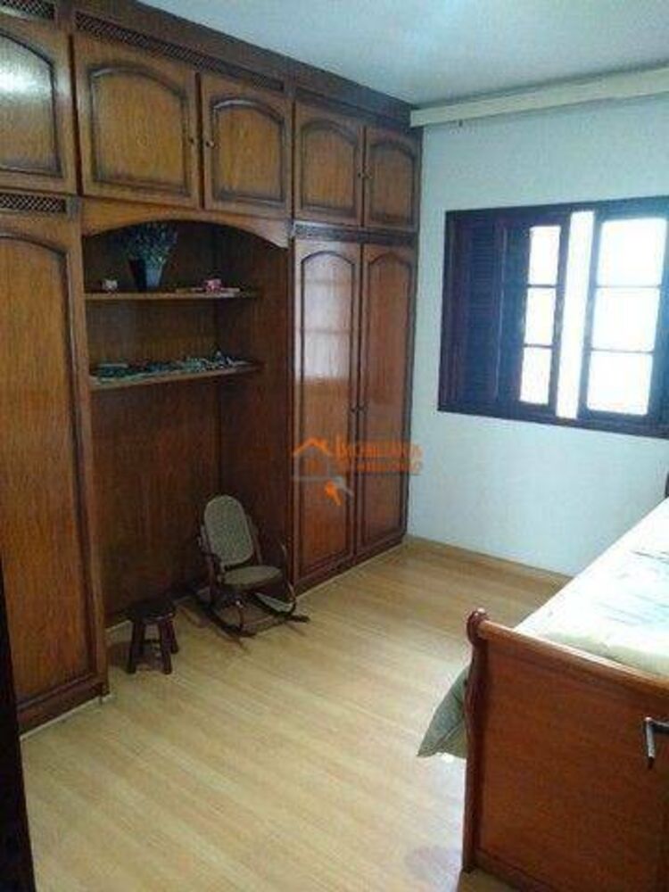 Casa, 4 quartos, 240 m² - Foto 14