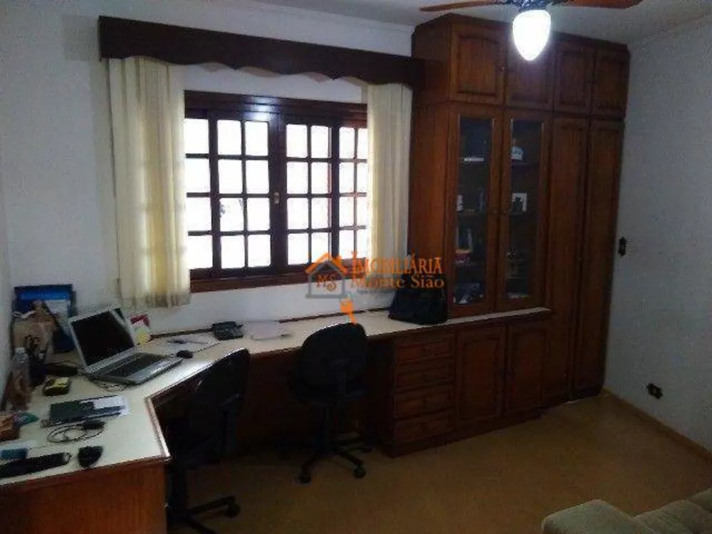 Casa, 4 quartos, 240 m² - Foto 5