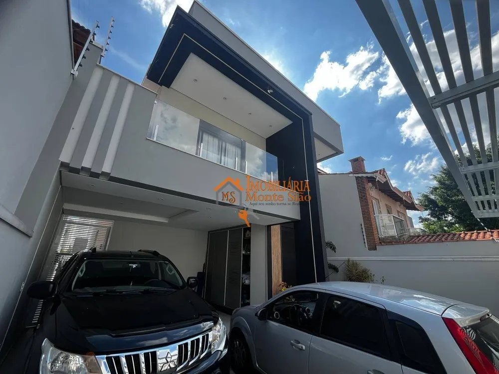 Sobrado, 4 quartos, 210 m² - Foto 1