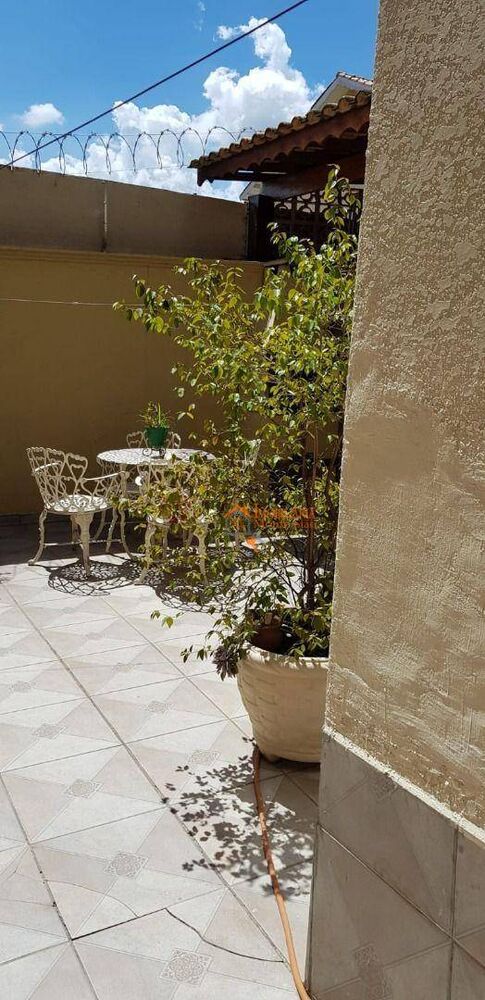 Sobrado, 4 quartos, 218 m² - Foto 8