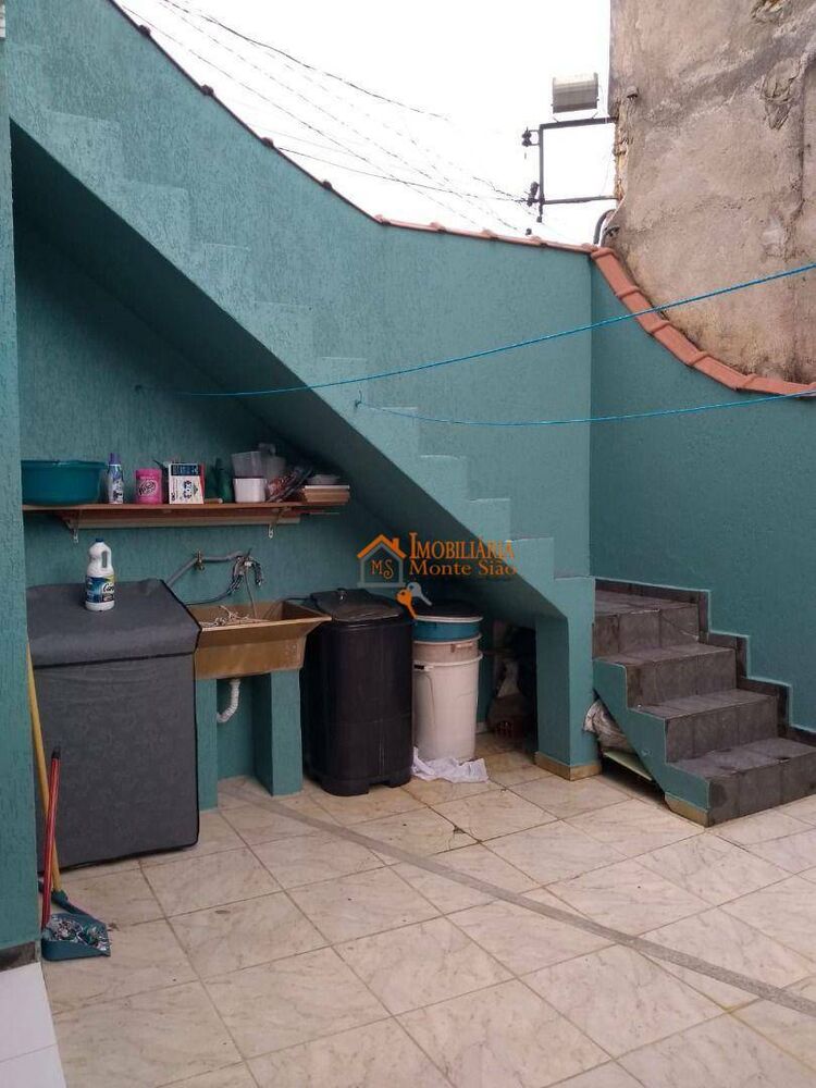Sobrado, 3 quartos, 270 m² - Foto 1