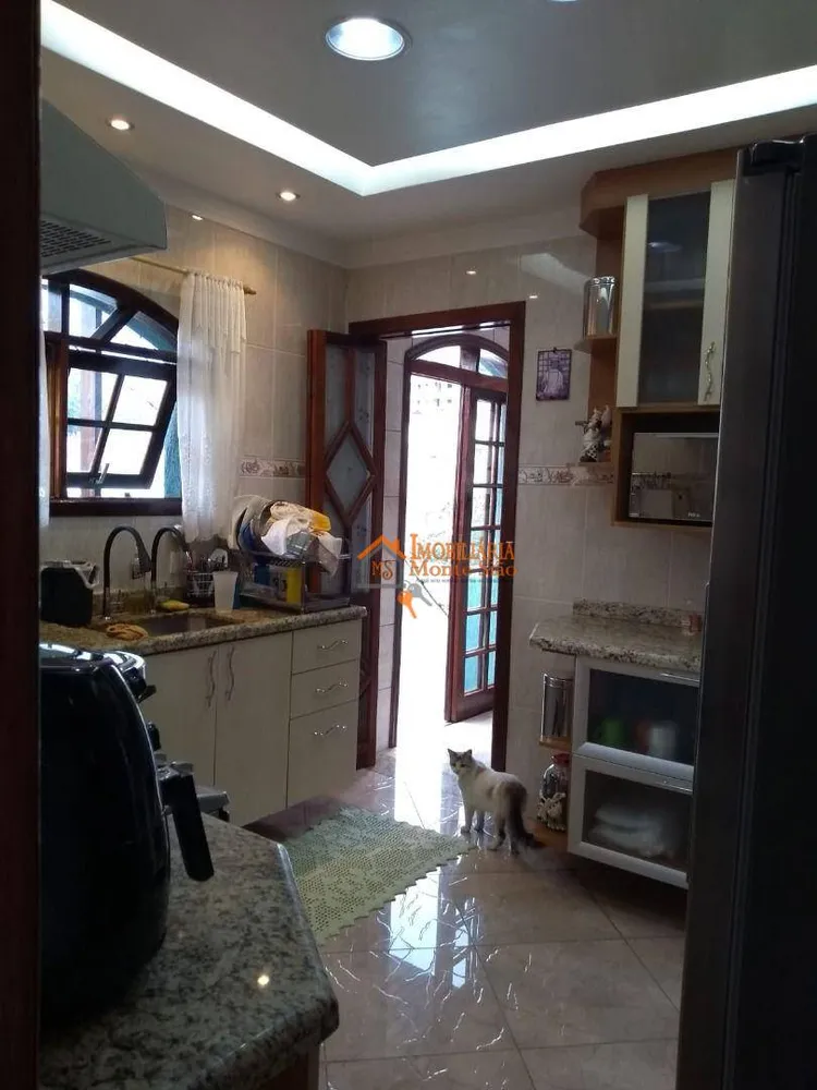 Sobrado, 3 quartos, 270 m² - Foto 3