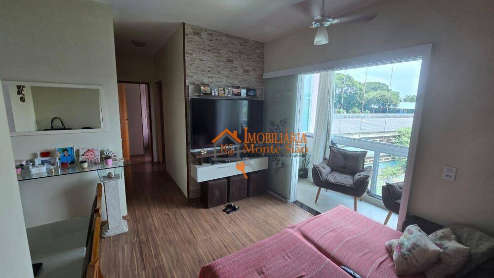 Apartamento à venda com 3 quartos, 70m² - Foto 2