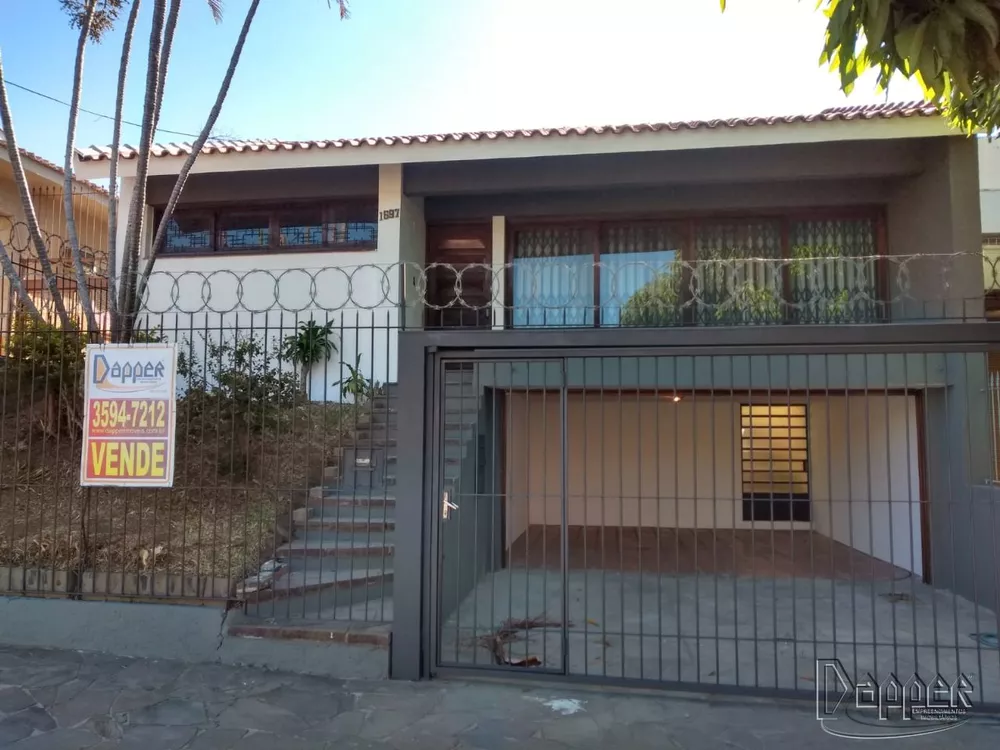 Casa à venda com 3 quartos, 170 - Foto 1