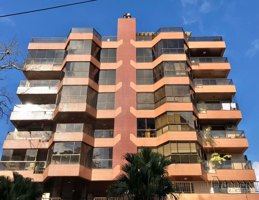 Apartamento à venda com 3 quartos, 310m² - Foto 1