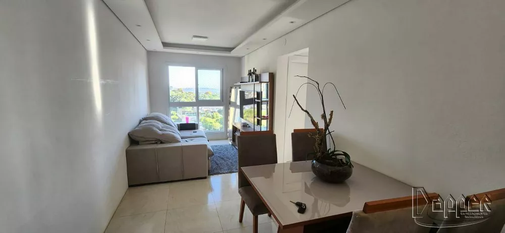 Apartamento à venda com 2 quartos, 58m² - Foto 1