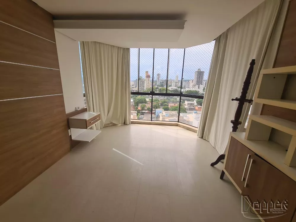 Apartamento à venda com 3 quartos, 151m² - Foto 4